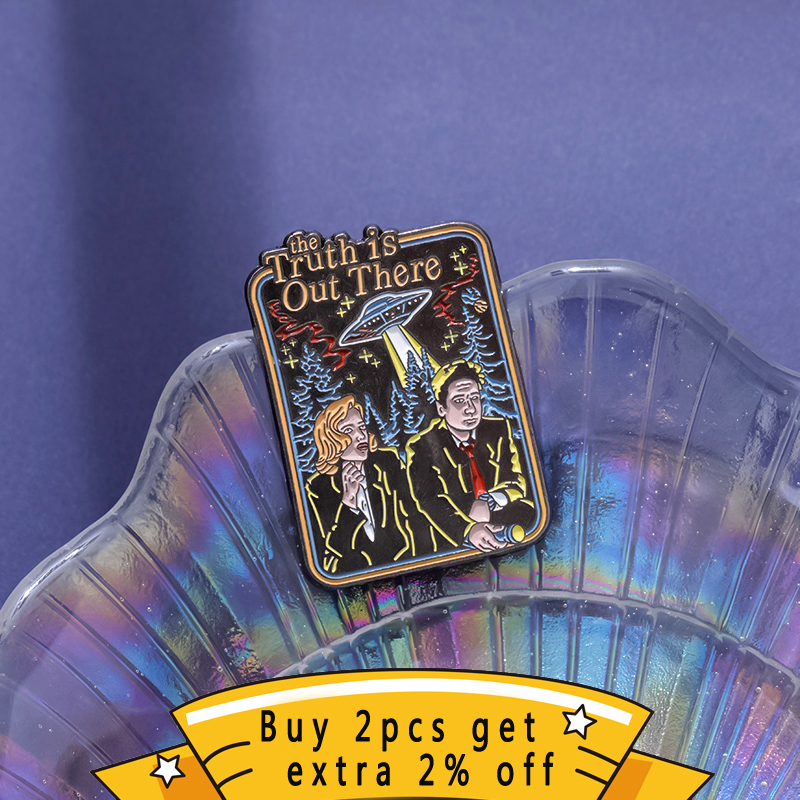 Science Film UFO Enamel Pins C - Science Buddies 评论和价格