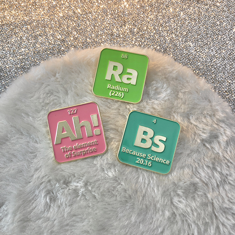 Periodic Table Enamel Pin Cust - Science Buddies 评论和价格